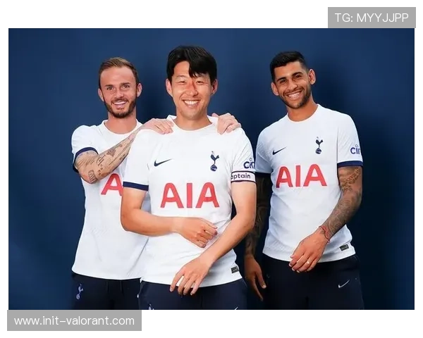 热刺官宣新赛季五人队长团队本戴维斯入选核心彰显球队凝聚力