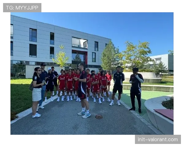 拜仁青训学院启动“女性教练培养计划”，首批学员入学